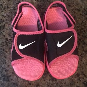 Nike sunray toddler girl size 8c